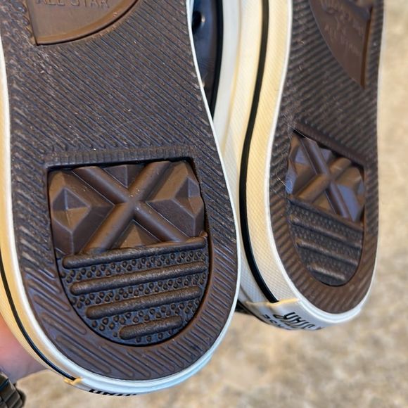 Converse Chuck Taylor All Star Laceless Studded Low Top Shoes size 7 custom made - Picture 10 of 10